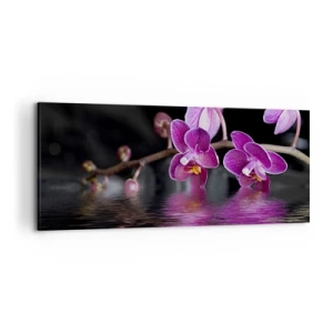 Impression sur toile - Image sur toile - Orchidées violettes sur une eau calme sur fond noir - 120x50cm - Reflet lilas de la beauté - Décoration murale moderne pour le salon et la chambre ARTTOR