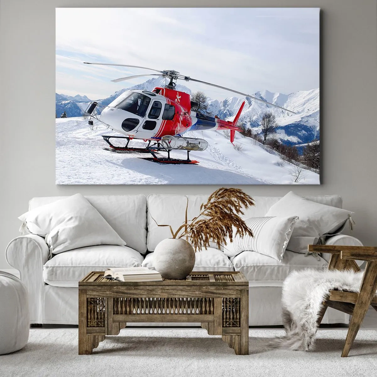 Impression sur toile - Image sur toile - Un hélicoptère rouge sur fond de paysage de montagne enneigé. - 120x80cm - Toujours prêt - Décoration murale moderne pour le salon et la chambre ARTTOR