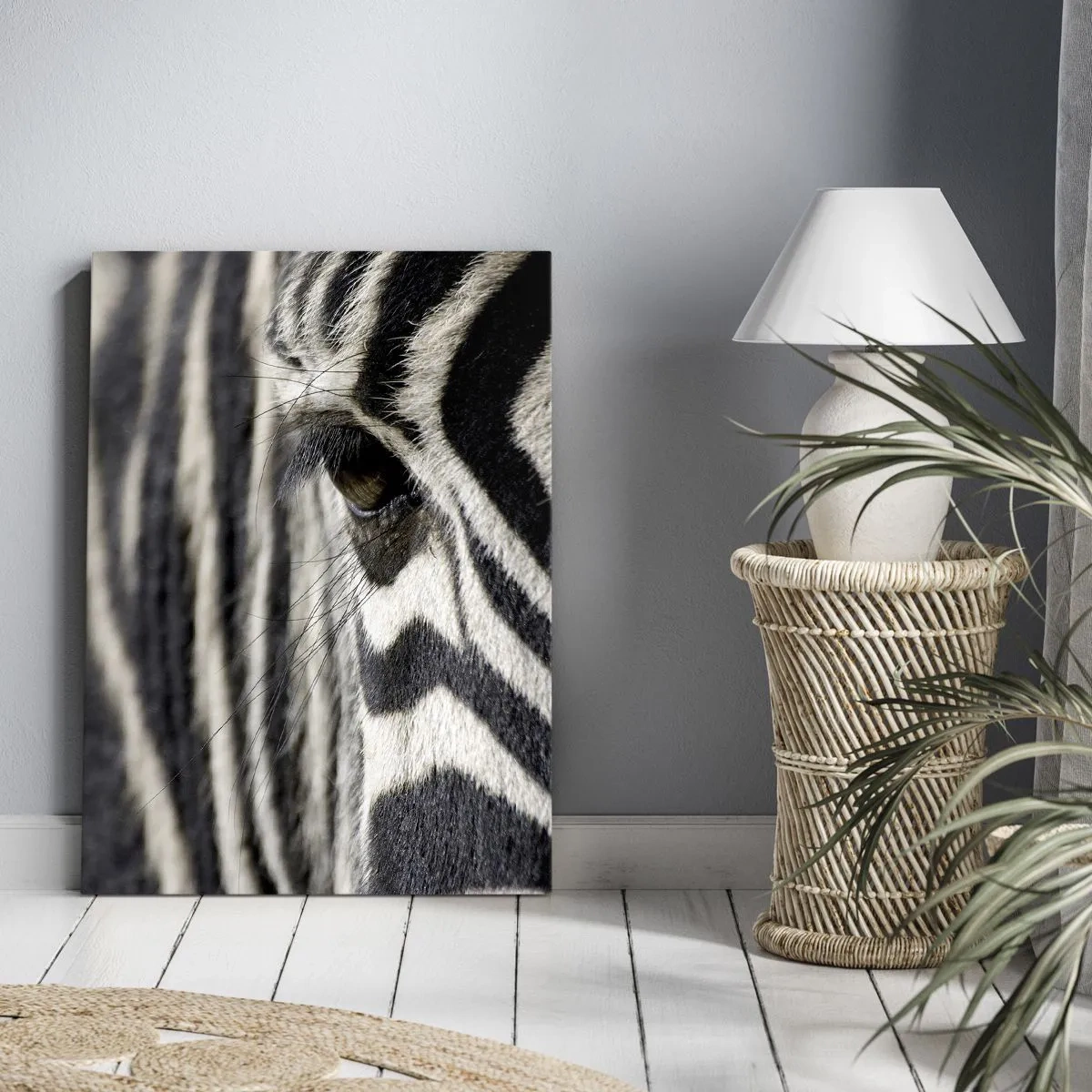Impression sur toile - Image sur toile - Gros plan de l'œil d'un zèbre avec des rayures noires et blanches - 50x70cm - Portrait en rayure - Décoration murale moderne pour le salon et la chambre ARTTOR