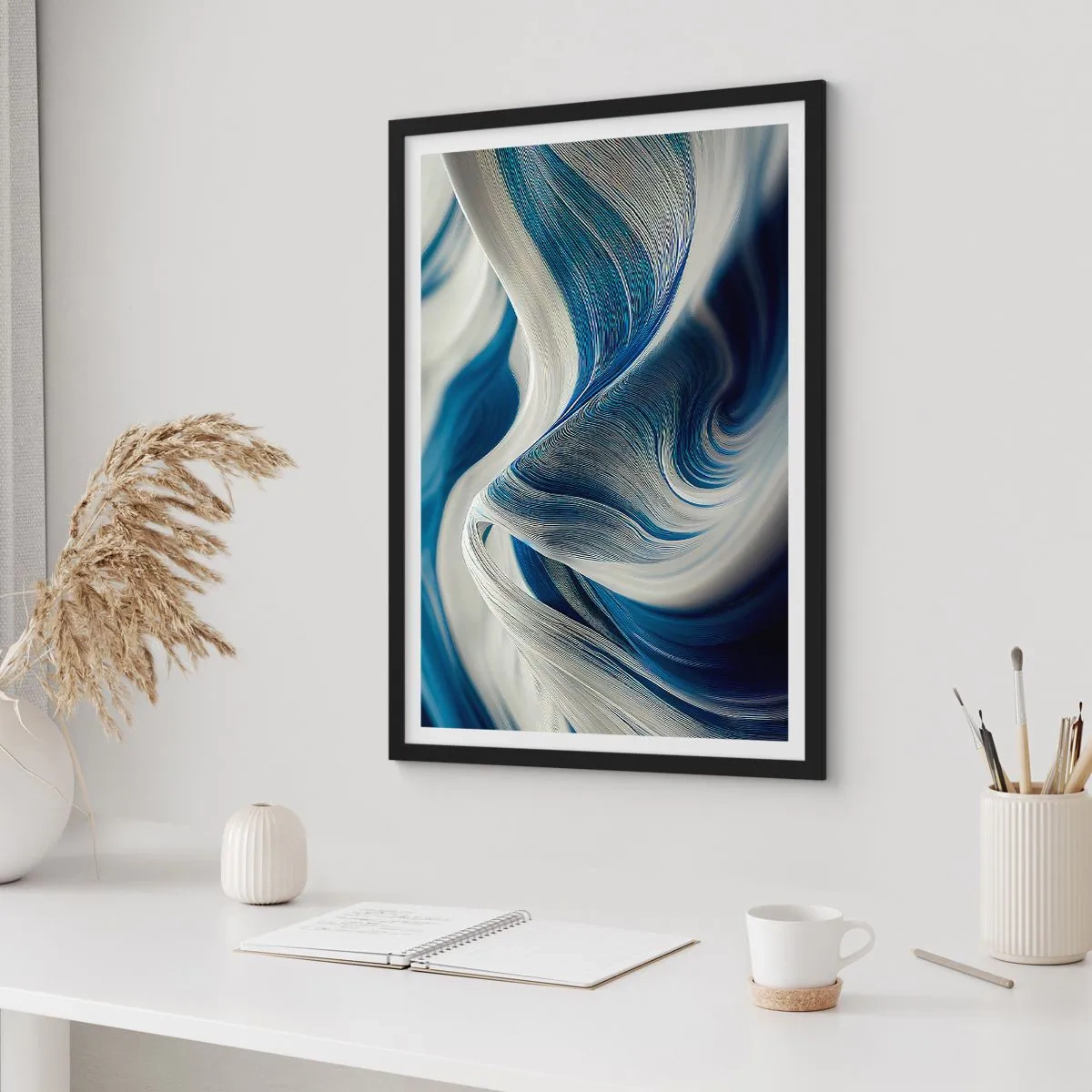 Affiche dans un cadre noir - Poster - Vagues abstraites dans des tons bleu marine et blanc - 50x70cm - La fluidité du bleu et du blanc - Décoration murale moderne pour le salon et la chambre ARTTOR