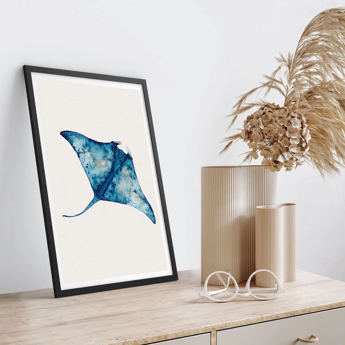 Affiche dans un cadre noir - Poster - La vie en bleu - 40x50 cm