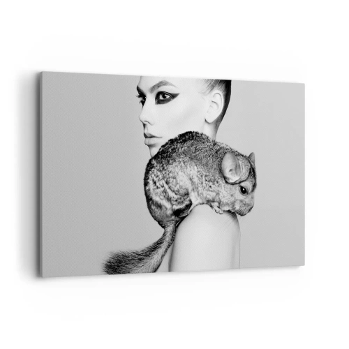 Impression sur toile - Image sur toile - Femme stylisée avec un chinchilla dans une élégante composition en noir et blanc - 120x80cm - Dame au chinchilla - Décoration murale moderne pour le salon et la chambre ARTTOR