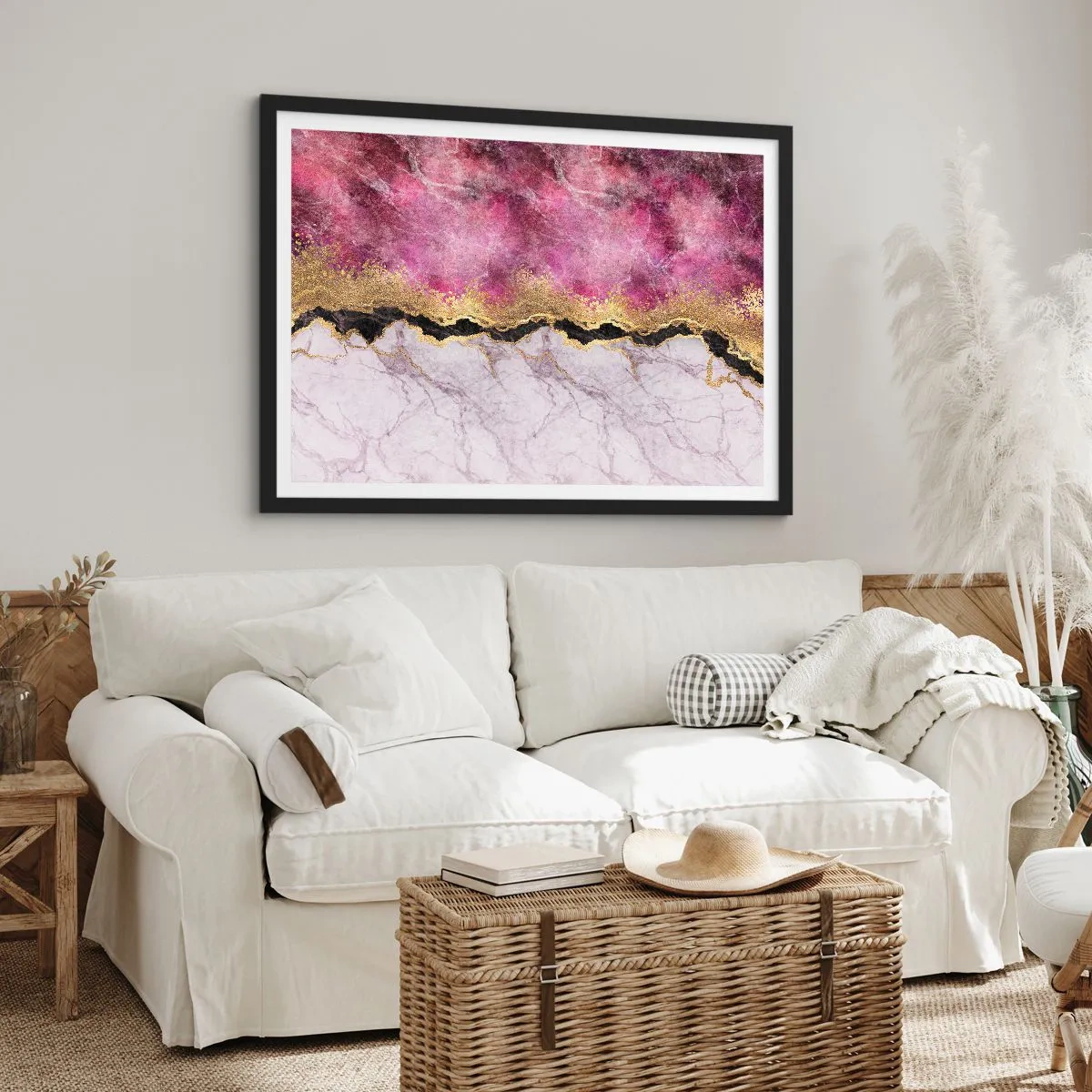 Affiche dans un cadre noir - Poster - Marbre abstrait dans des tons de rose avec des accents dorés - 70x50cm - À la frontière - Décoration murale moderne pour le salon et la chambre ARTTOR