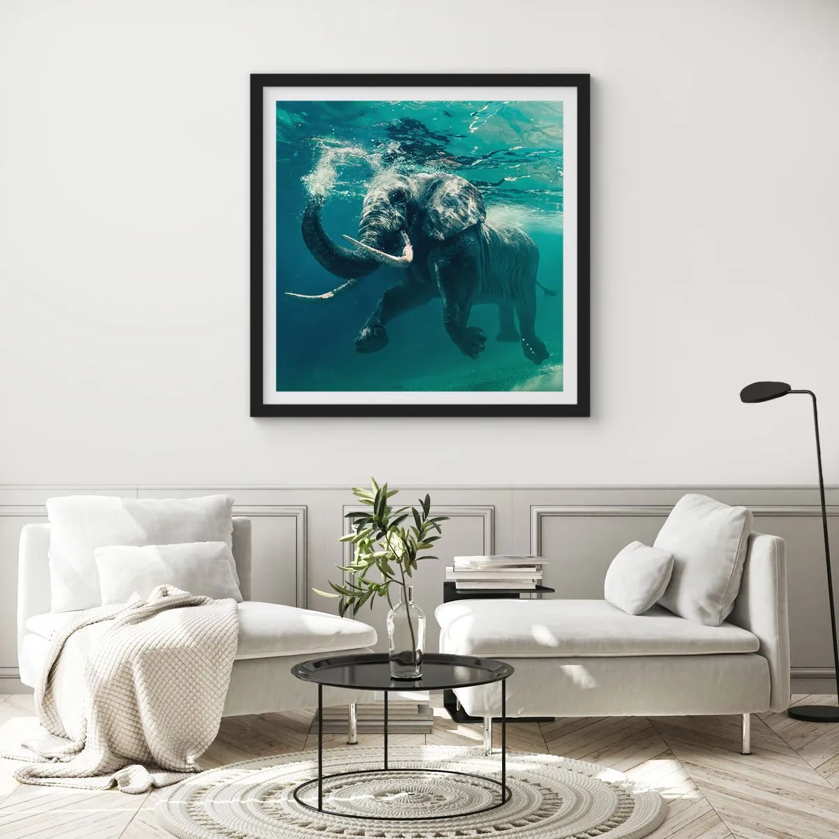 Affiche dans un cadre noir - Poster - Tout le monde aime nager - 60x60 cm