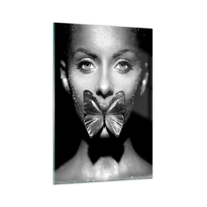 Impression sur verre - Image sur verre - Visage de femme en noir et blanc avec un papillon sur les lèvres - 70x100cm - Baiser papillon - Décoration murale moderne pour le salon et la chambre ARTTOR
