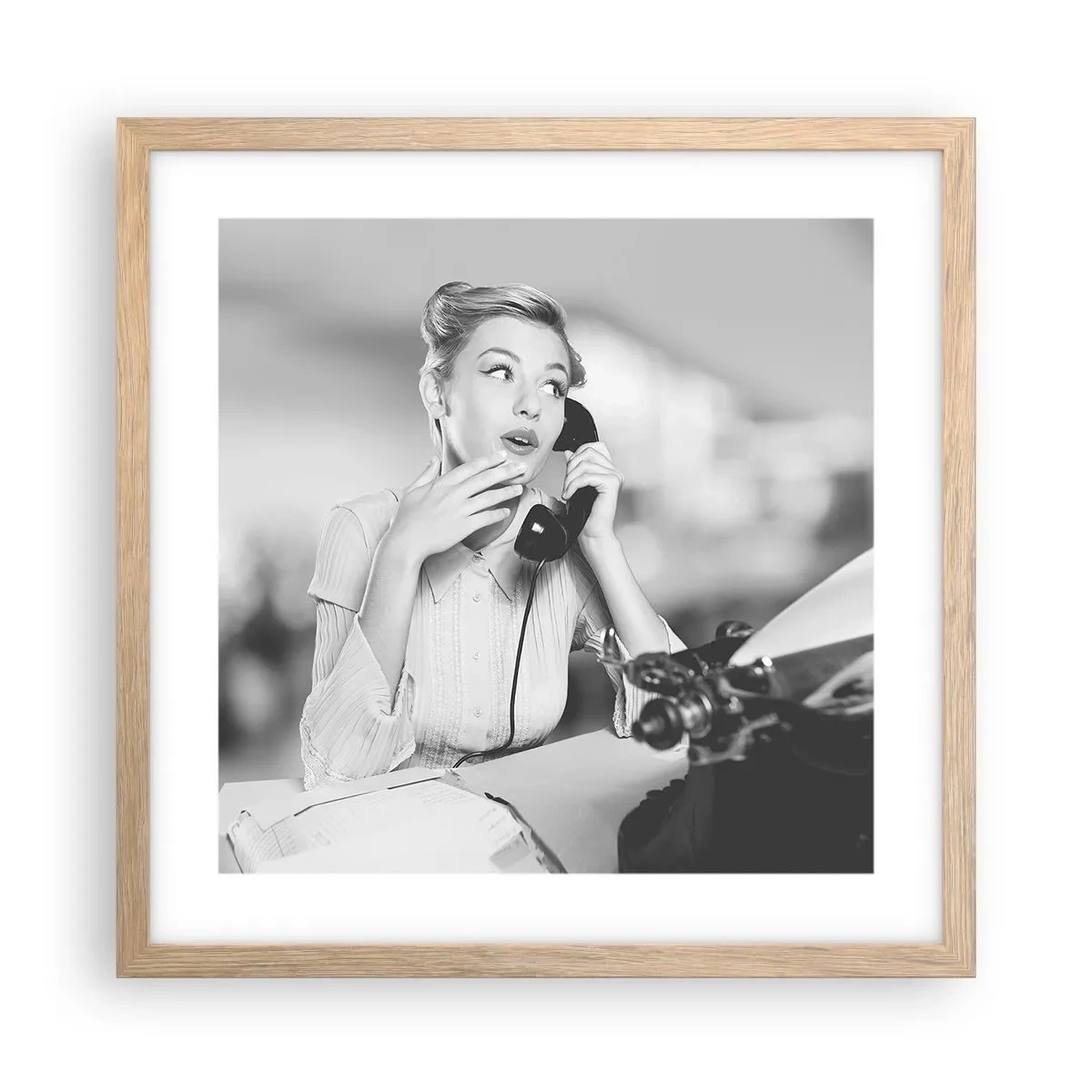 Affiche dans un chêne clair - Poster - Hello! Ici les années 50 - 40x40 cm