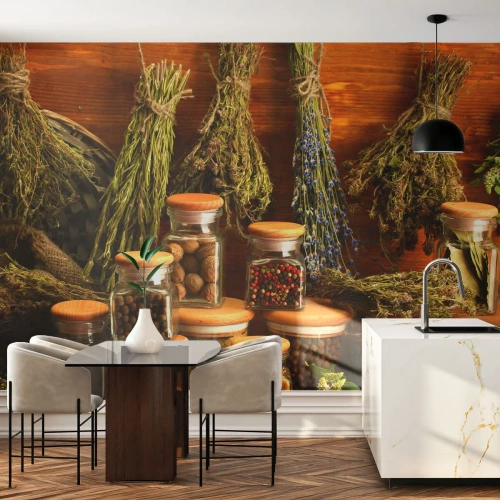 Papier Peint Photo Premium Sand - Herbes et épices séchées dans des pots sur un fond en bois - 100x70cm - Sortilèges de cuisine - Décoration murale moderne pour le salon et la chambre ARTTOR