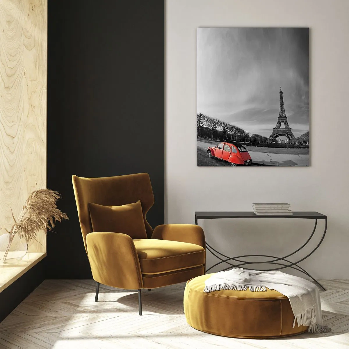 Impression sur verre - Image sur verre - Une voiture rouge avec la Tour Eiffel en arrière-plan dans un décor noir et blanc - 50x70cm - Plus parisien que Paris lui-même - Décoration murale moderne pour le salon et la chambre ARTTOR