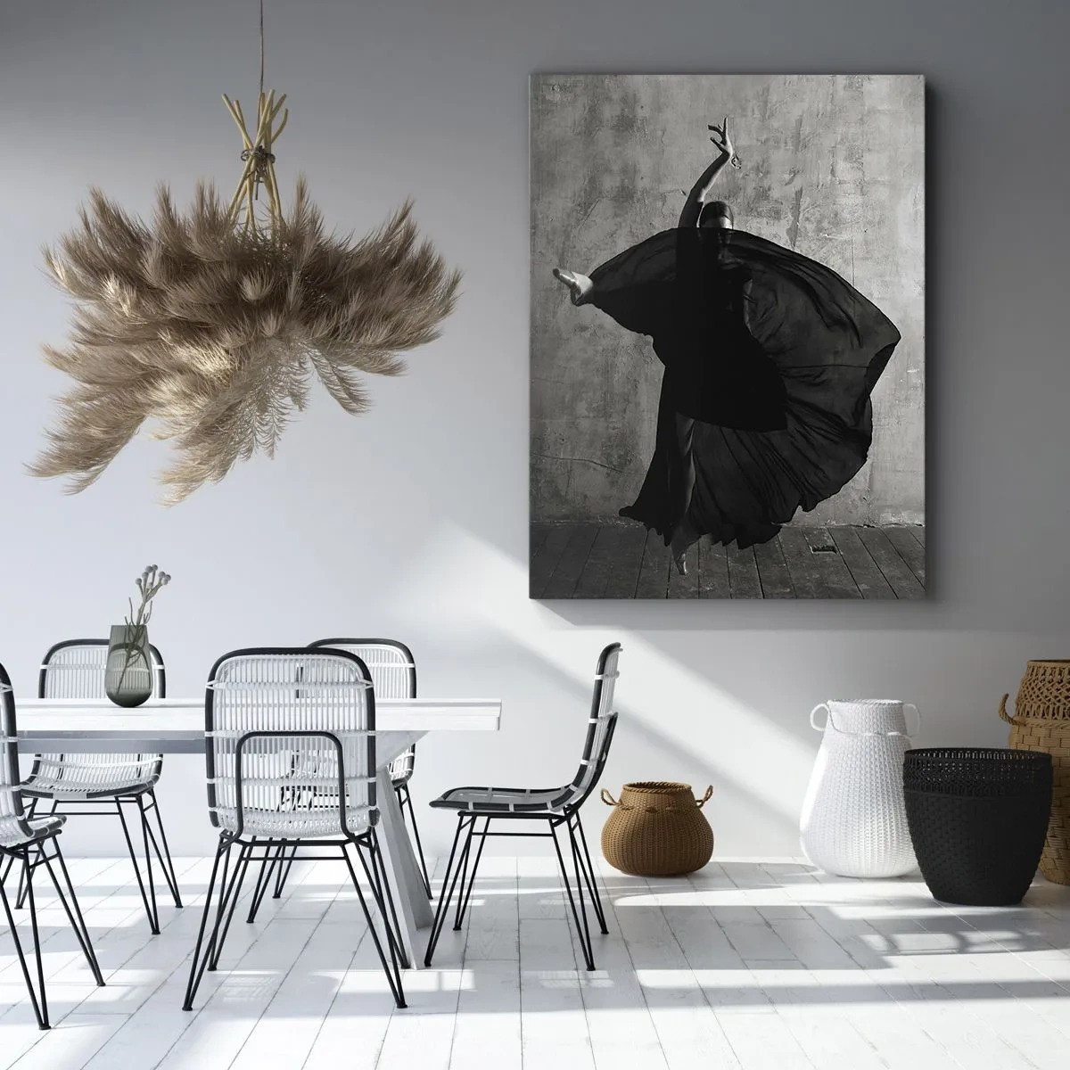 Impression sur toile - Image sur toile - Silhouette noire et blanche d'une danseuse en mouvement sur fond de mur - 80x120cm - Pas plein de passion - Décoration murale moderne pour le salon et la chambre ARTTOR