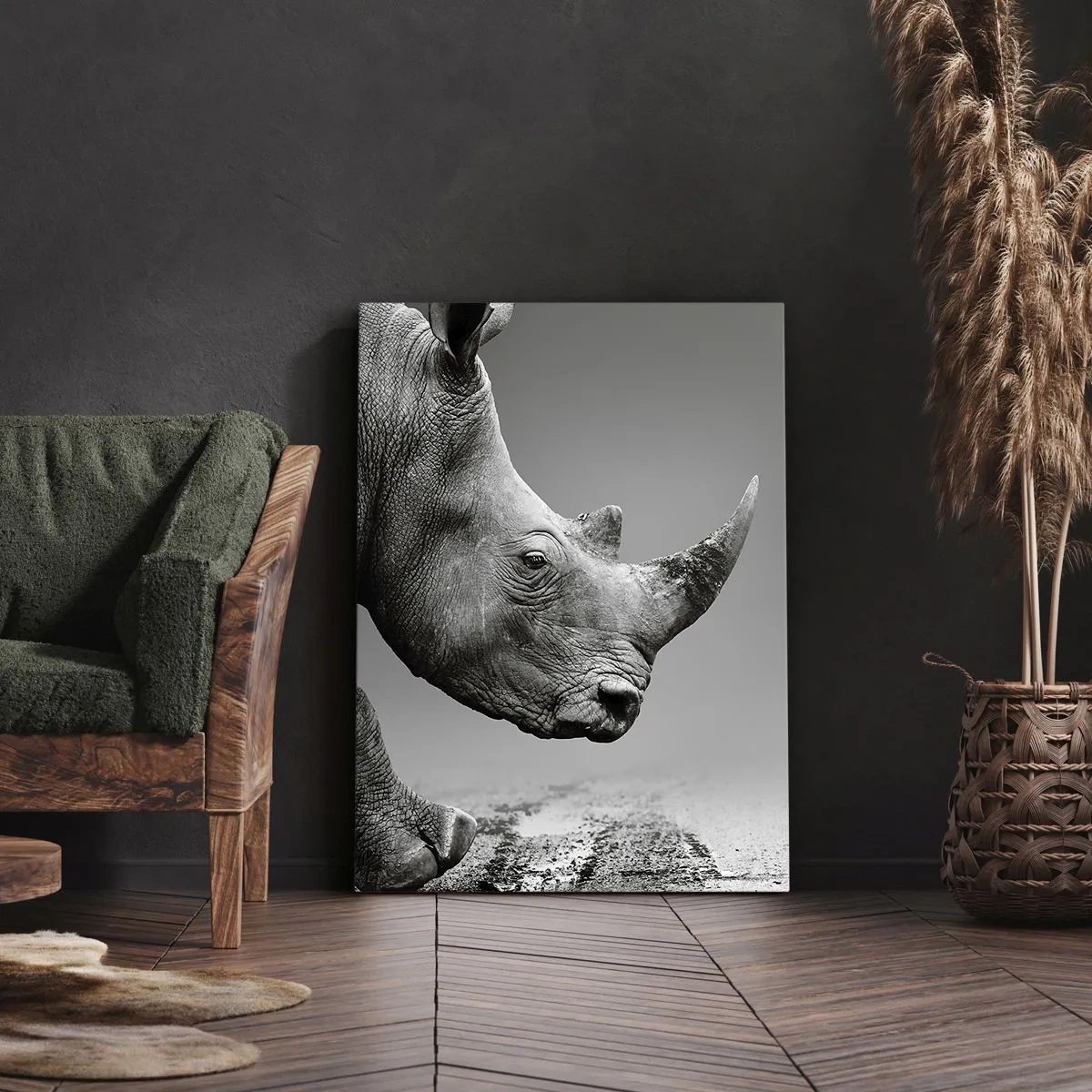 Impression sur toile - Image sur toile - Portrait d'un rhinocéros sur fond de désert gris - 50x70cm - Force inarrêtable - Décoration murale moderne pour le salon et la chambre ARTTOR