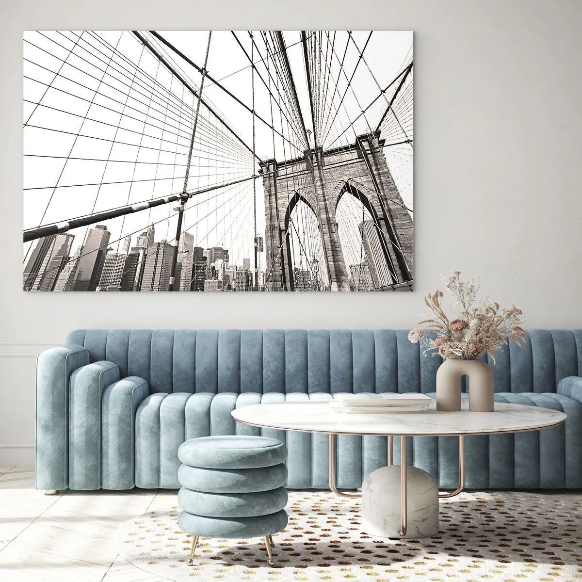 Impression sur verre - Image sur verre - Un pont suspendu avec un panorama de la ville en arrière-plan en sépia - 120x80cm - Cathédrale New Yorkaise - Décoration murale moderne pour le salon et la chambre ARTTOR