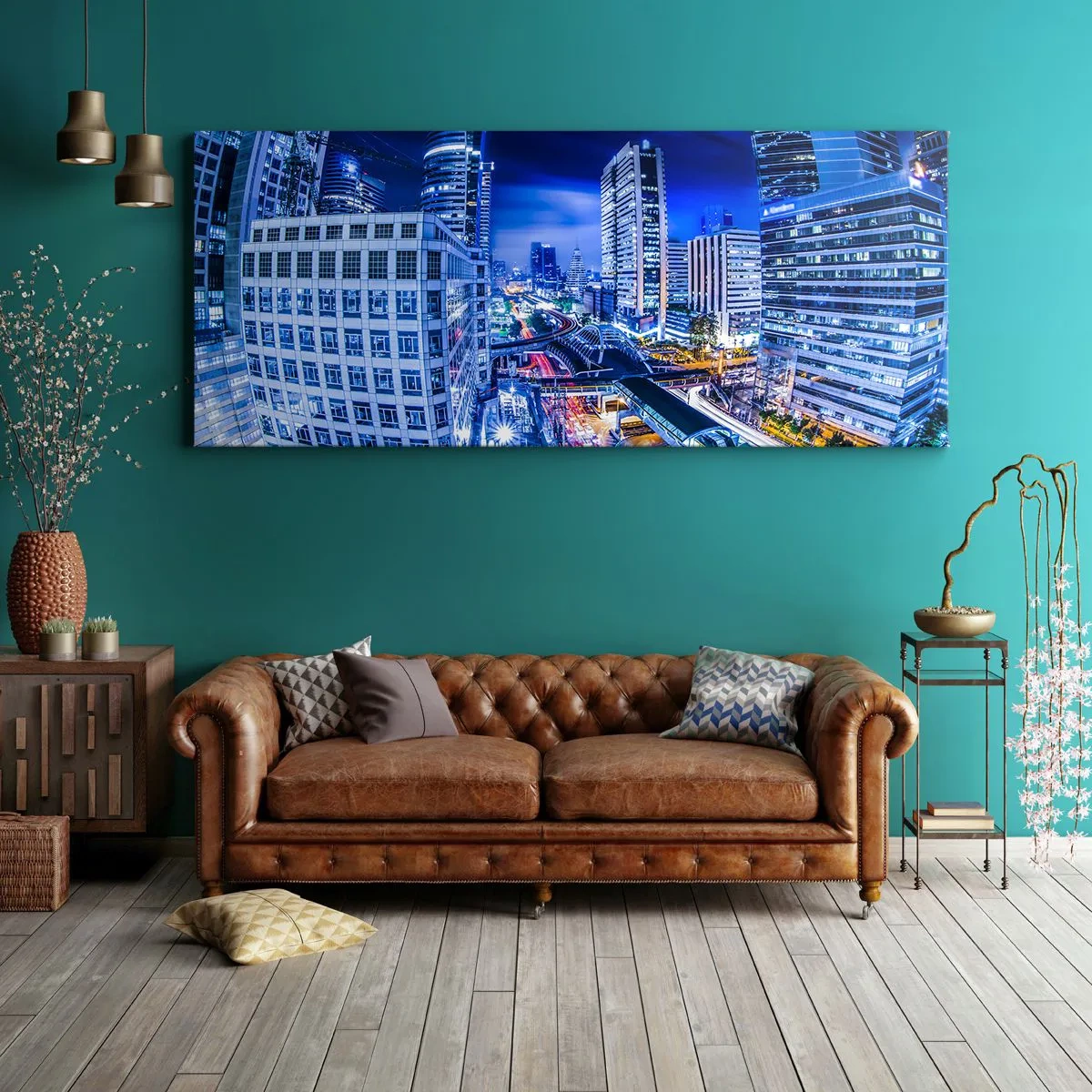 Impression sur toile - Image sur toile - Panorama nocturne de la ville avec gratte-ciels et lampadaires - 120x50cm - Rythmes de la ville nocturne - Décoration murale moderne pour le salon et la chambre ARTTOR