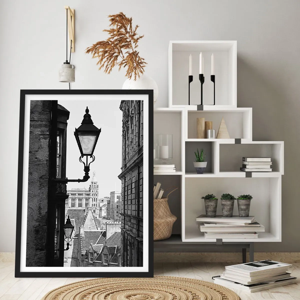 Affiche dans un cadre noir - Poster - Le charme des ruelles étroites - 50x70cm - L'histoire d'Édimbourg - Décoration murale moderne pour le salon et la chambre ARTTOR