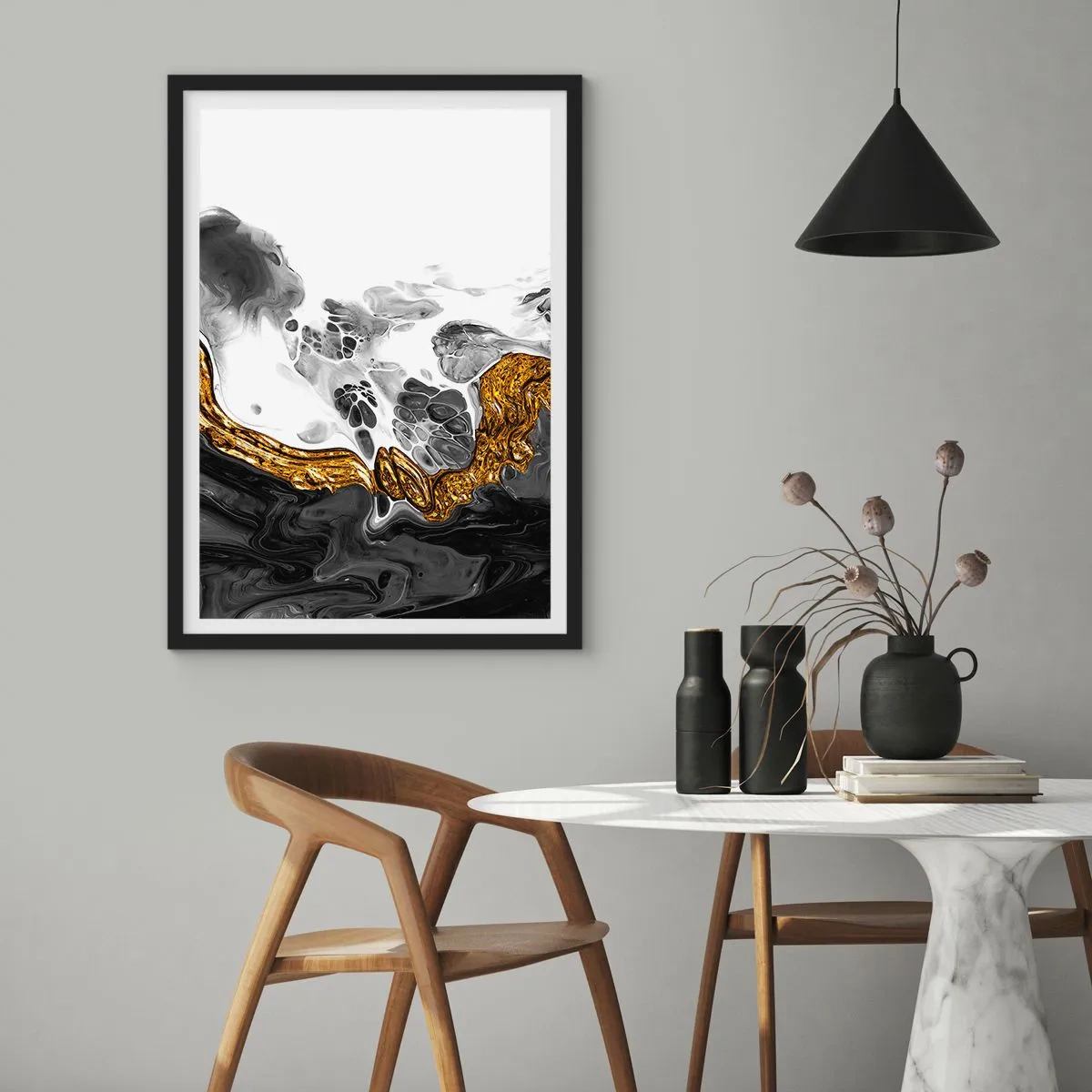 Affiche dans un cadre noir - Poster - Composition abstraite de noir, blanc et or - 50x70cm - Composition organique - Décoration murale moderne pour le salon et la chambre ARTTOR