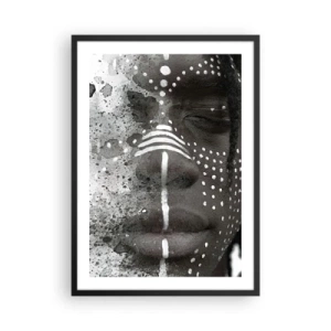 Affiche dans un cadre noir - Poster - Portrait abstrait avec des motifs noirs et blancs sur le visage - 50x70cm - Découvrez l'esprit primal - Décoration murale moderne pour le salon et la chambre ARTTOR