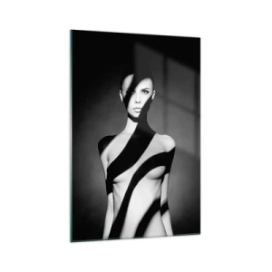 Impression sur verre - Image sur verre - Portrait noir et blanc d'une femme dans l'ombre et la lumière - 70x100cm - Dans la brillance et l'ombre - Décoration murale moderne pour le salon et la chambre ARTTOR