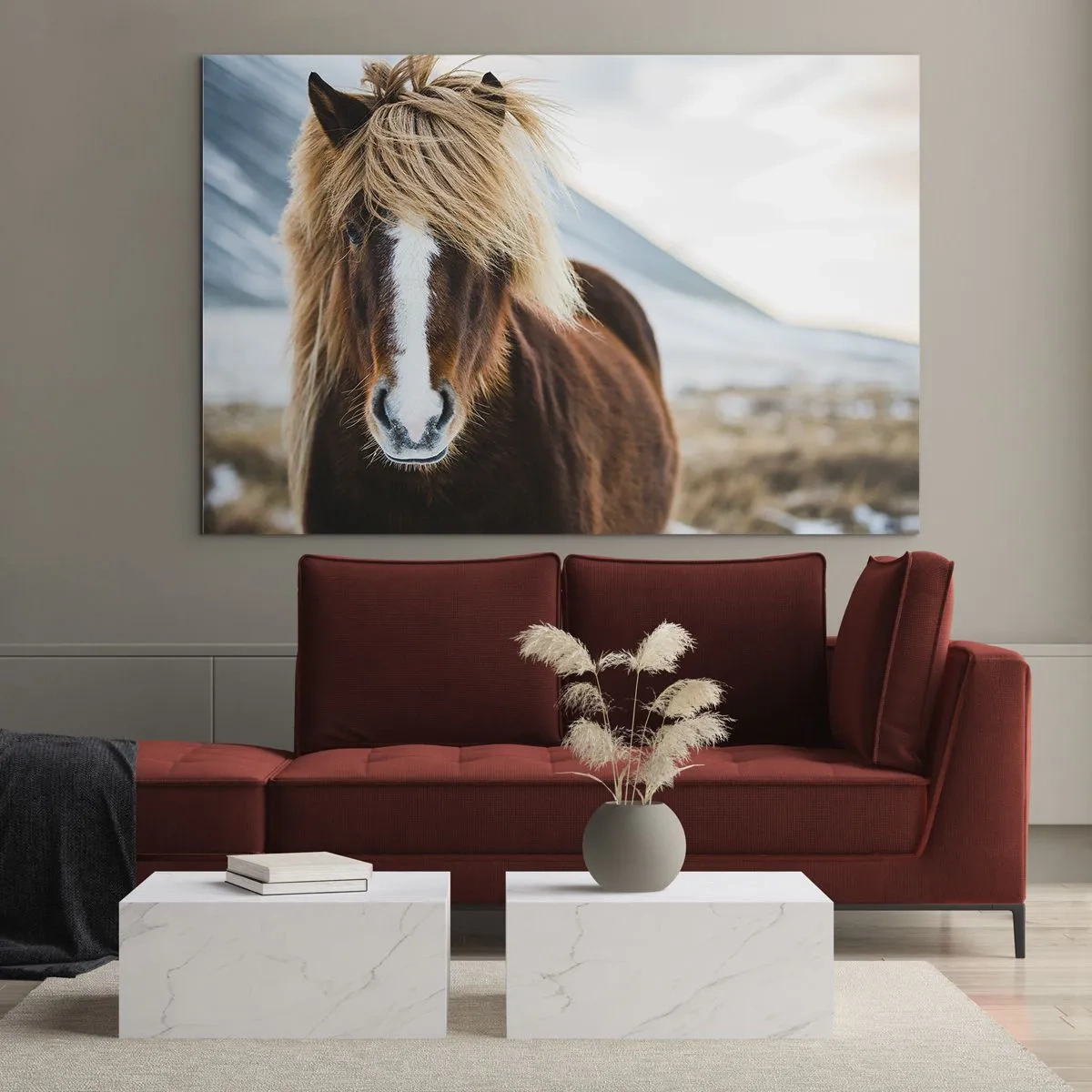 Impression sur verre - Image sur verre - Un cheval dans un paysage de montagne en hiver - 100x70cm - Sentez-vous la liberté ? - Décoration murale moderne pour le salon et la chambre ARTTOR