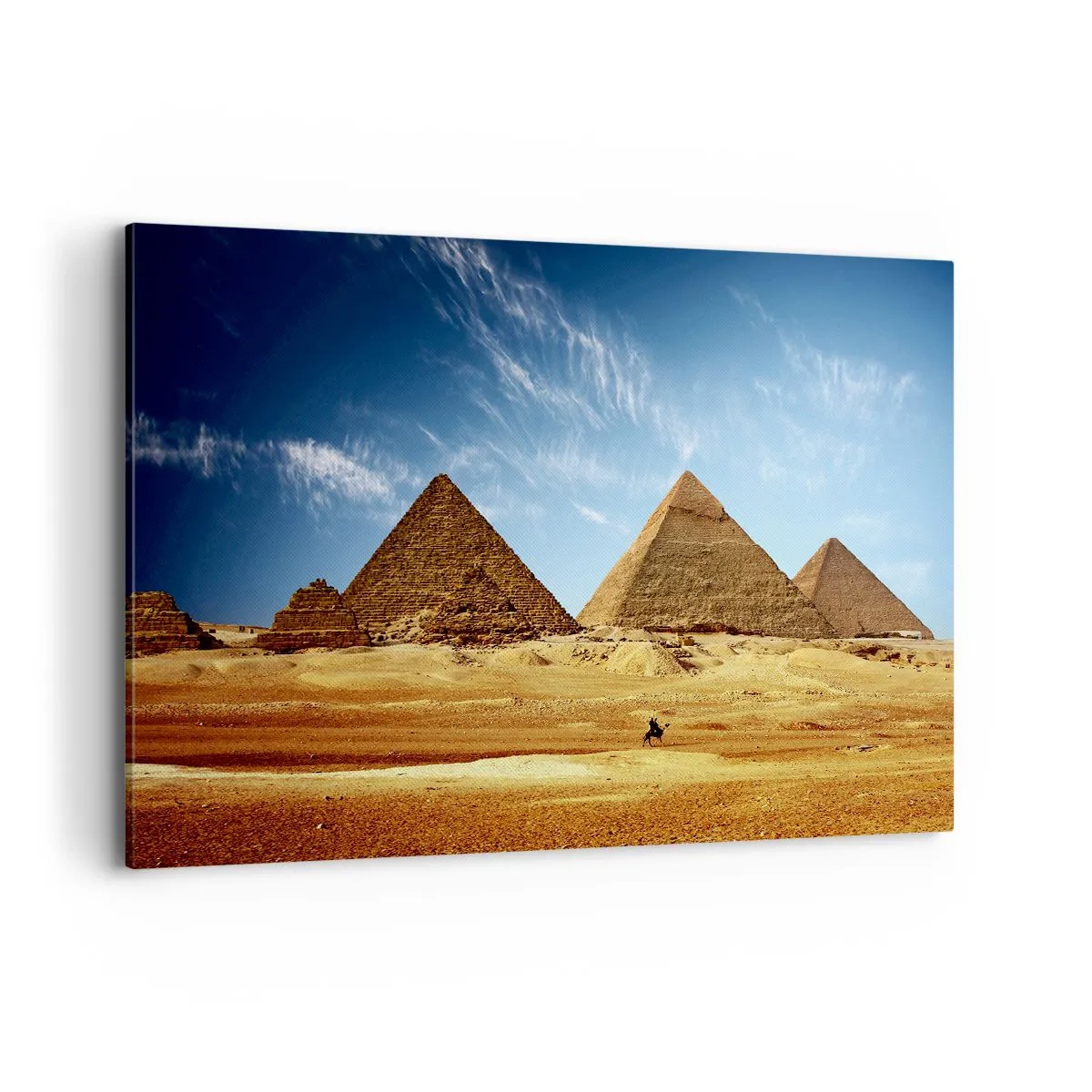 Impression sur toile - Image sur toile - Les pyramides de Gizeh contre un ciel bleu et un paysage désertique - 120x80cm - 40 siècles vous regardent - Décoration murale moderne pour le salon et la chambre ARTTOR