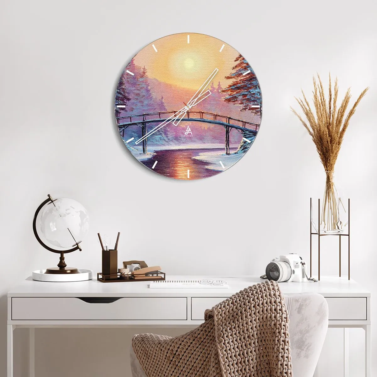 Horloge murale - Pendule murale - Un pont sur une rivière au coucher du soleil dans un paysage hivernal - 30x30cm - Quatre saisons - hiver - Décoration murale moderne pour le salon, la cuisine et la chambre ARTTOR