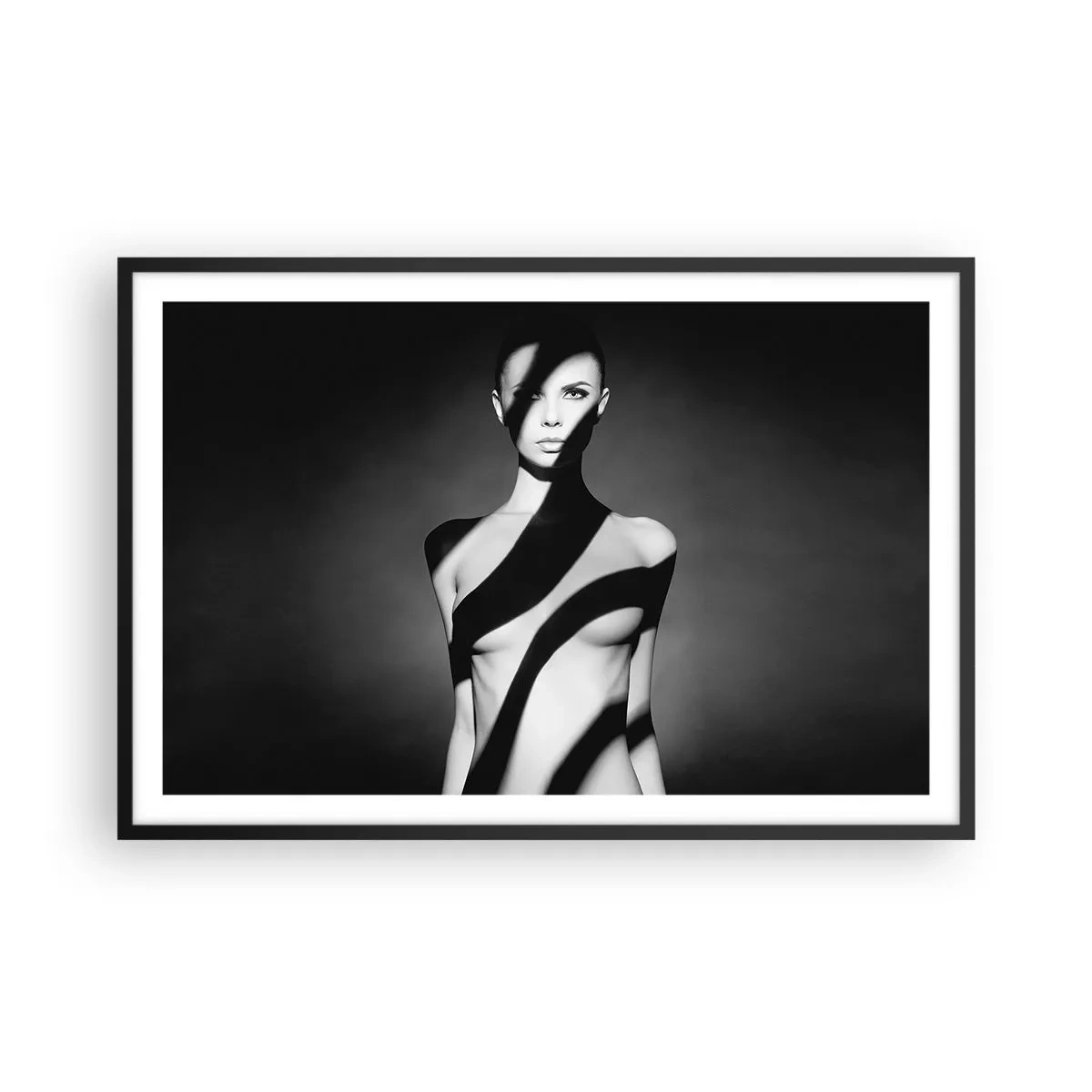 Affiche dans un cadre noir - Poster - Dans la brillance et l'ombre - 91x61 cm