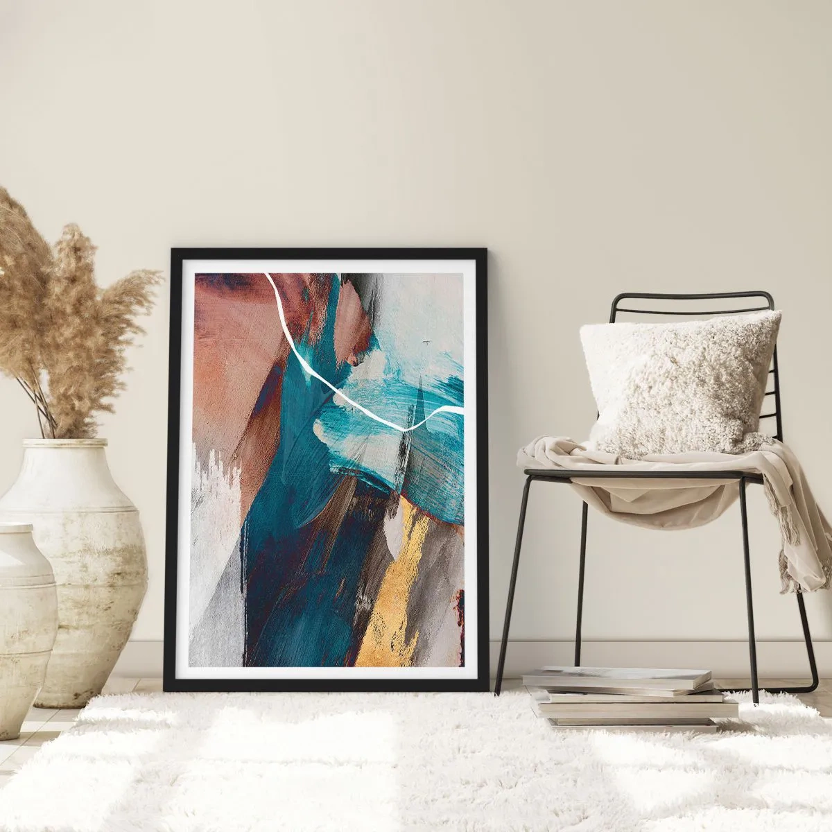 Affiche dans un cadre noir - Poster - Abstraction expressive dans les tons de bleu et d'or - 50x70cm - Avec panache et énergie - Décoration murale moderne pour le salon et la chambre ARTTOR