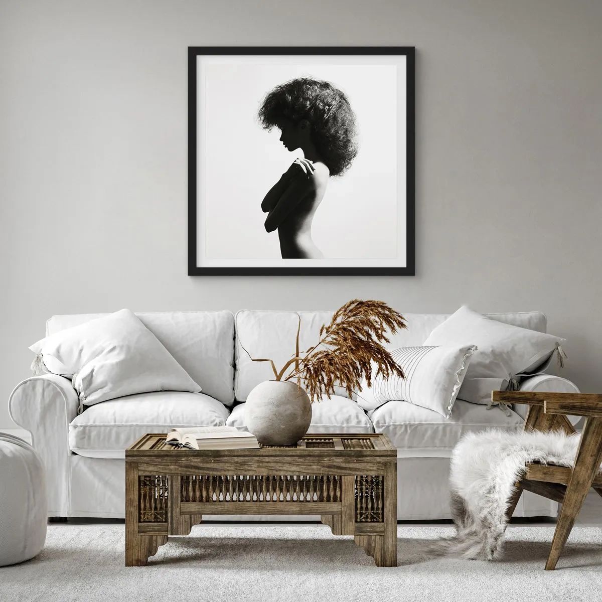 Affiche dans un cadre noir - Poster - Comme une fleur au bout d'une fine tige - 50x50 cm