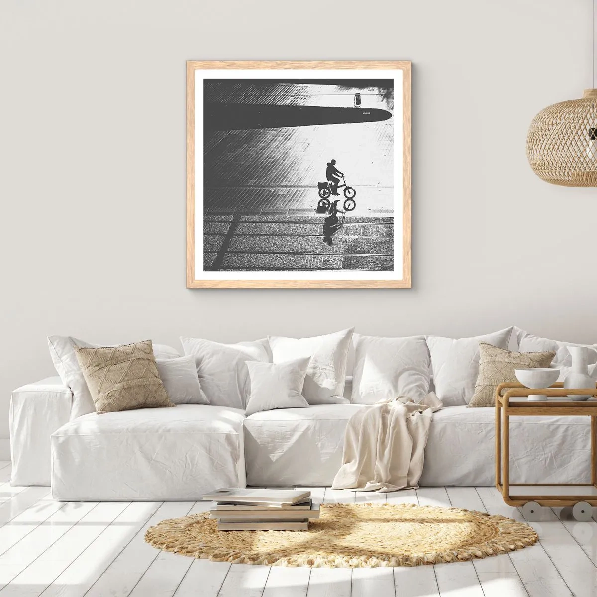 Affiche dans un chêne clair - Poster - Devant moi, à travers la ville - 50x50 cm