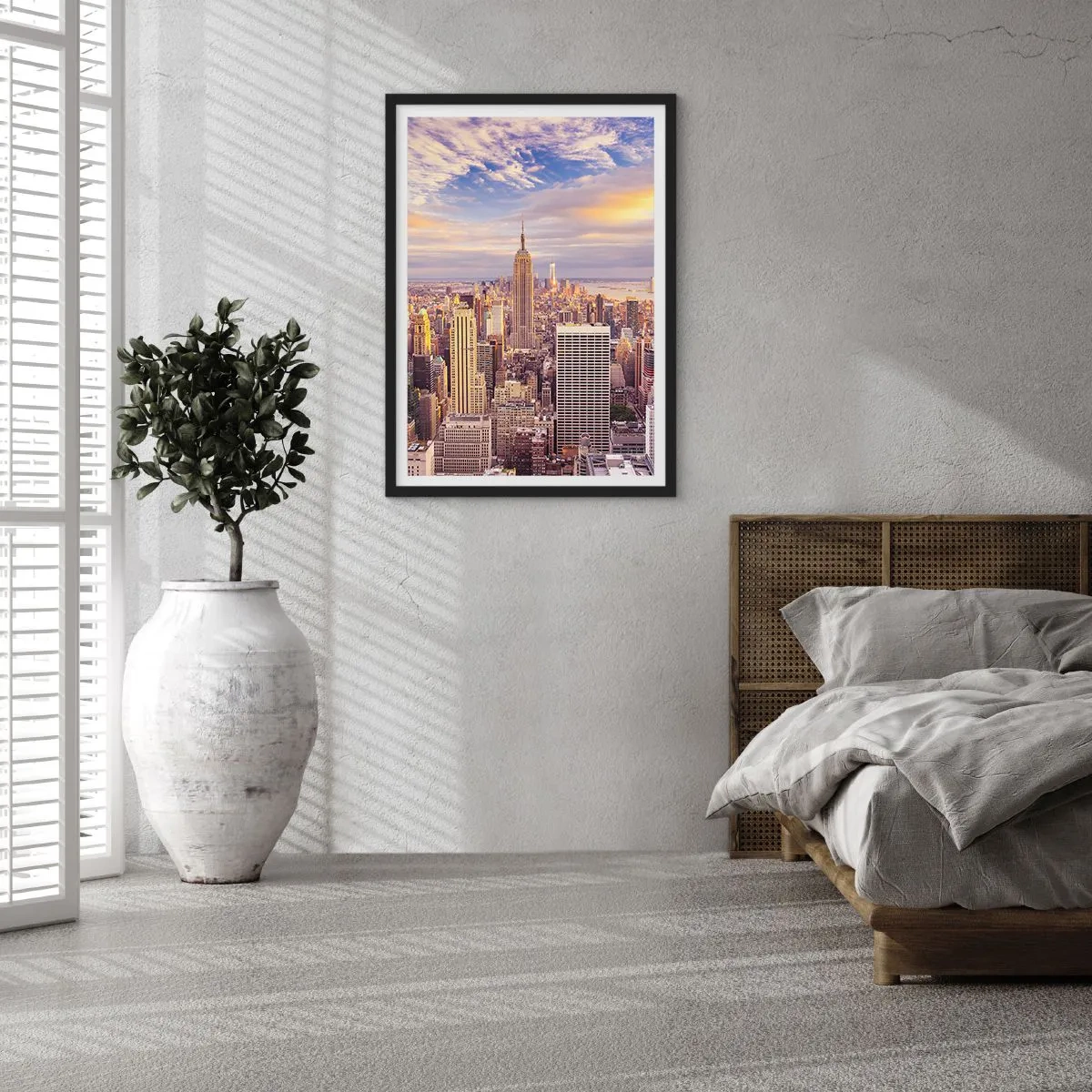 Affiche dans un cadre noir - Poster - Panorama de New York depuis l'Empire State Building au coucher du soleil - 50x70cm - Atteindre les nuages