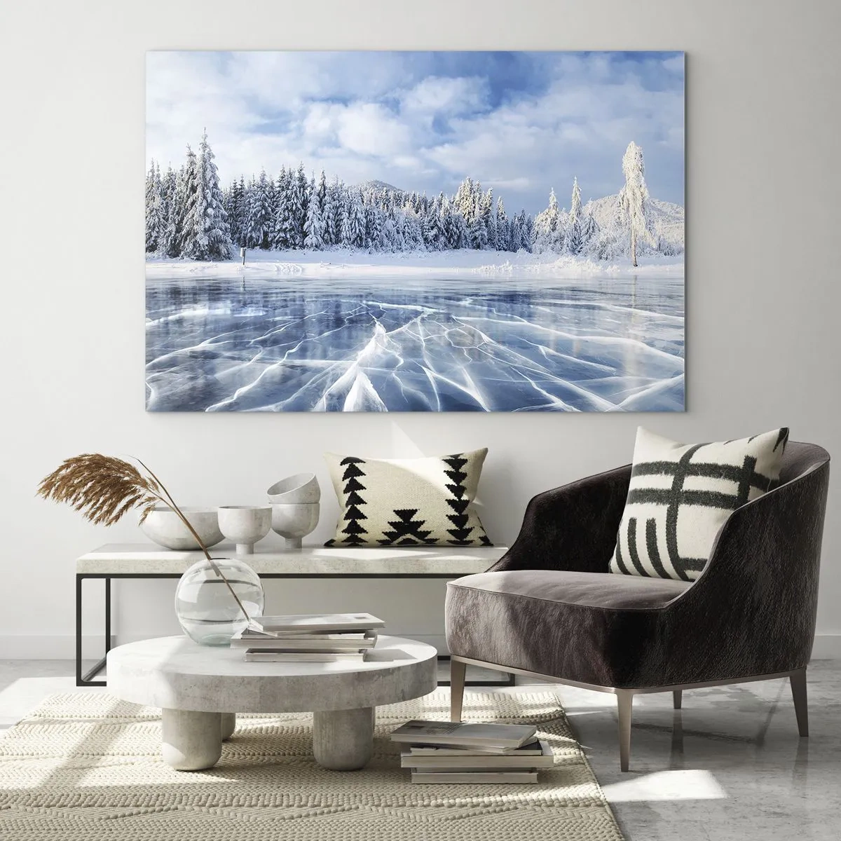 Impression sur verre - Image sur verre - Un lac gelé entouré d'une forêt hivernale - 70x50cm - Vue éblouissante et cristalline - Décoration murale moderne pour le salon et la chambre ARTTOR