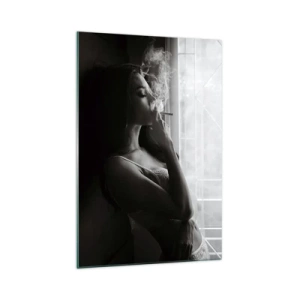 Impression sur verre - Image sur verre - Une femme dans une pose sensuelle sur une photographie en noir et blanc - 70x100cm - Vous sentez-vous libre ? - Décoration murale moderne pour le salon et la chambre ARTTOR