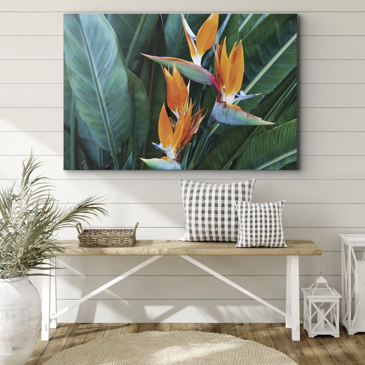 Impression sur toile - Image sur toile - Fleurs de strelitzia exotiques entourées de feuilles vertes - 100x70cm - Est-ce une fleur, est-ce un oiseaux? - Décoration murale moderne pour le salon et la chambre ARTTOR