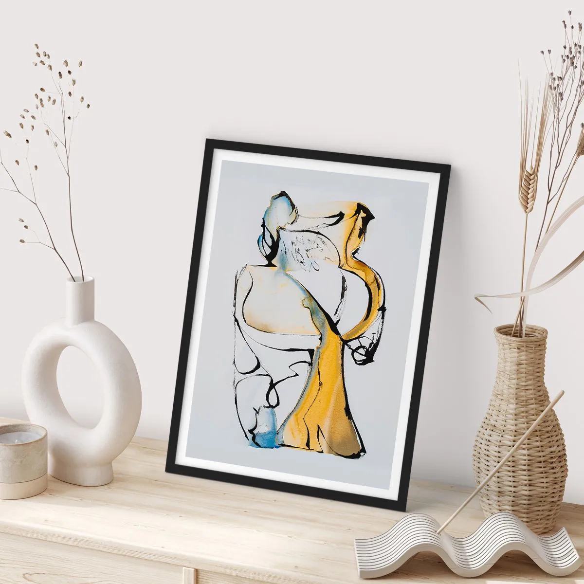 Affiche dans un cadre noir - Poster - Une figure abstraite en noir, jaune et bleu, exprimant le mouvement et l'émotion. - 50x70cm - Abstraction du verre - Décoration murale moderne pour le salon et la chambre ARTTOR