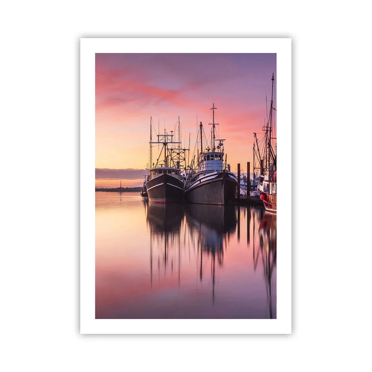 Affiche - Poster - Bateaux de pêche au port au coucher du soleil - 50x70cm - Avant le jour suivant - Décoration murale moderne pour le salon et la chambre ARTTOR