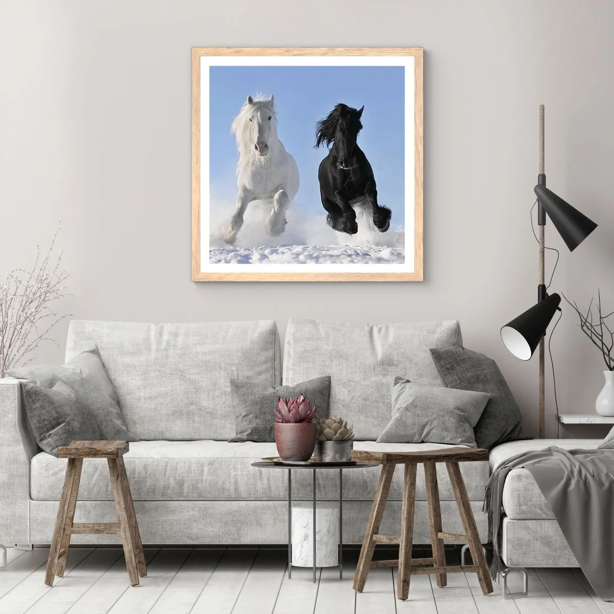 Affiche dans un chêne clair - Poster - Galop noir et blanc - 30x30 cm