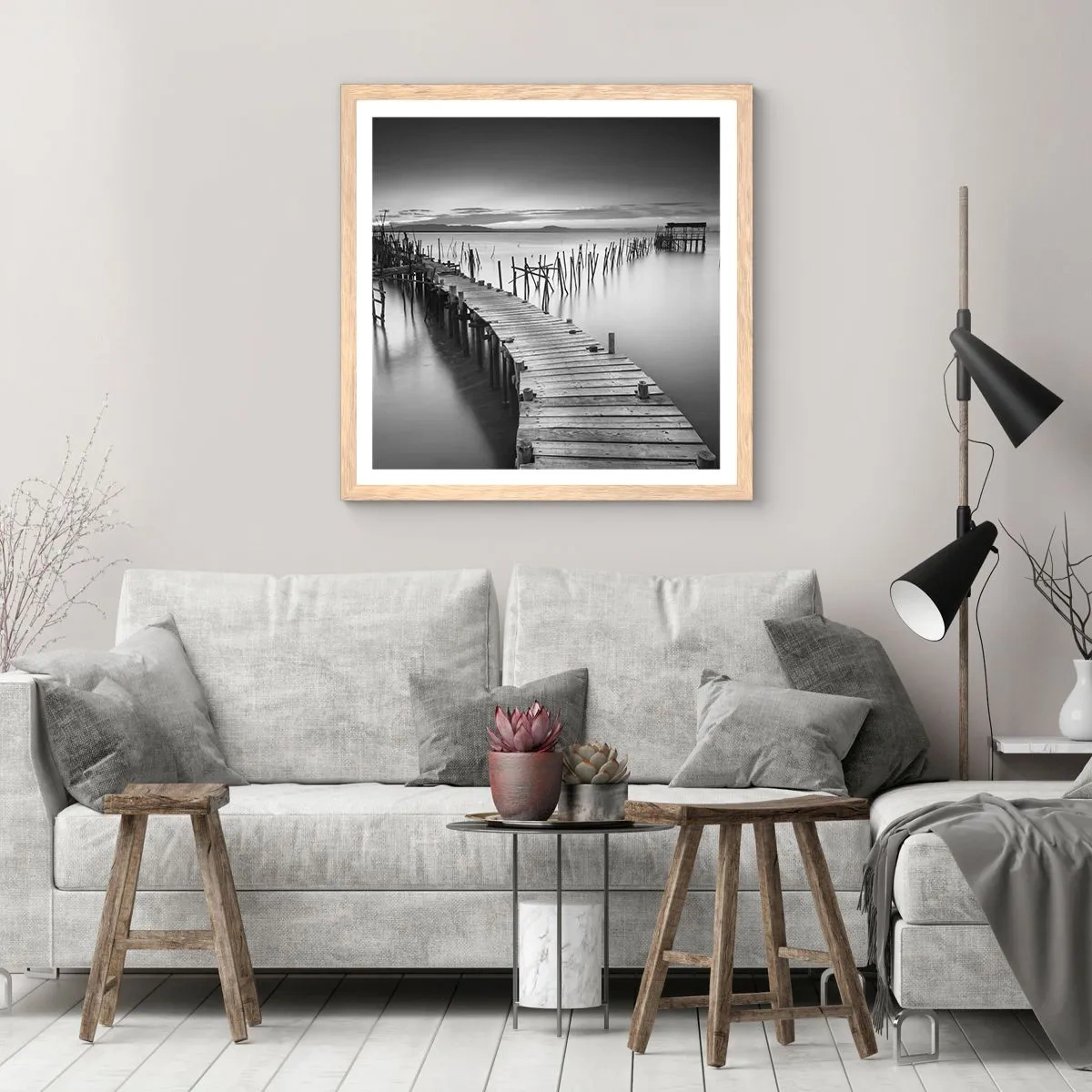 Affiche dans un chêne clair - Poster - La paix d'un rivage oublié - 60x60 cm