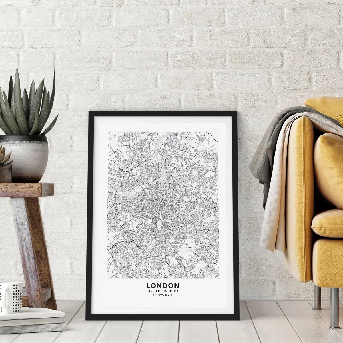 Affiche dans un cadre noir - Poster - Carte de Londres en noir et blanc avec des détails précis des rues - 50x70cm - Carte du labyrinthe londonien - Décoration murale moderne pour le salon et la chambre ARTTOR