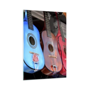 Impression sur verre - Image sur verre - Des guitares acoustiques colorées sont accrochées en rangée dans une exposition - 70x100cm - Ambiance latine - Décoration murale moderne pour le salon et la chambre ARTTOR