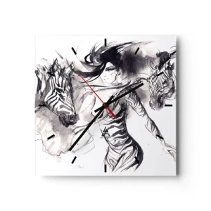Horloge murale - Pendule murale - Une femme dans une danse dynamique avec des zèbres dans une esthétique noir et blanc - 30x30cm - Danse avec les zèbres - Décoration murale moderne pour le salon et la chambre ARTTOR