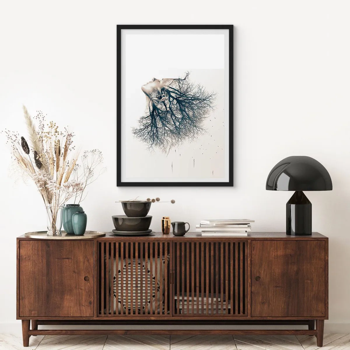 Affiche dans un cadre noir - Poster - Écouter le murmure des arbres - 61x91 cm