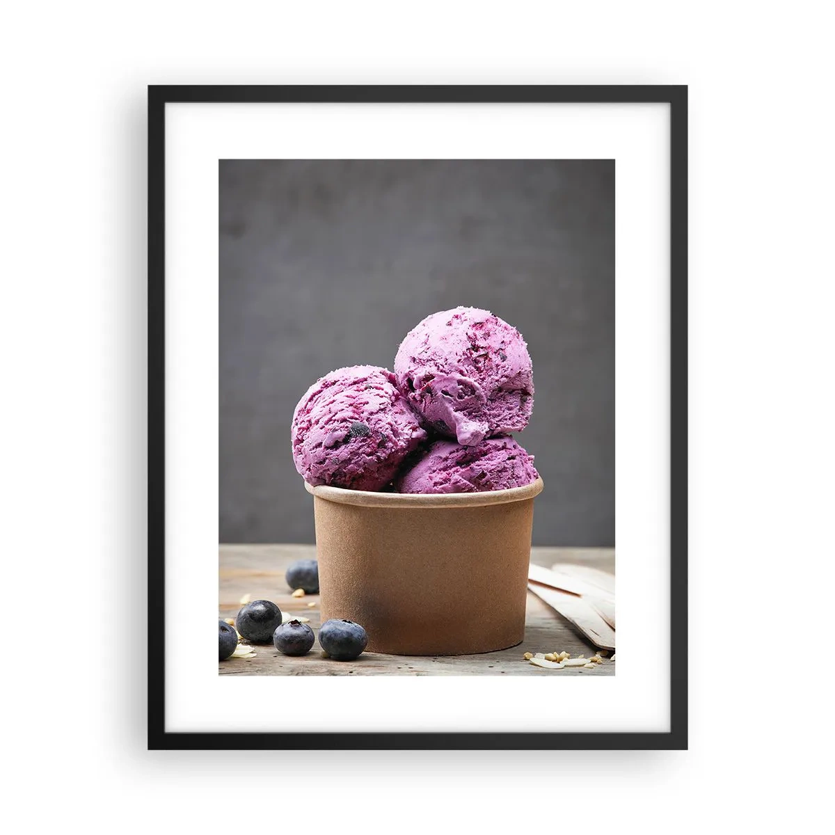 Affiche dans un cadre noir - Poster - Douceur et froideur - 40x50 cm