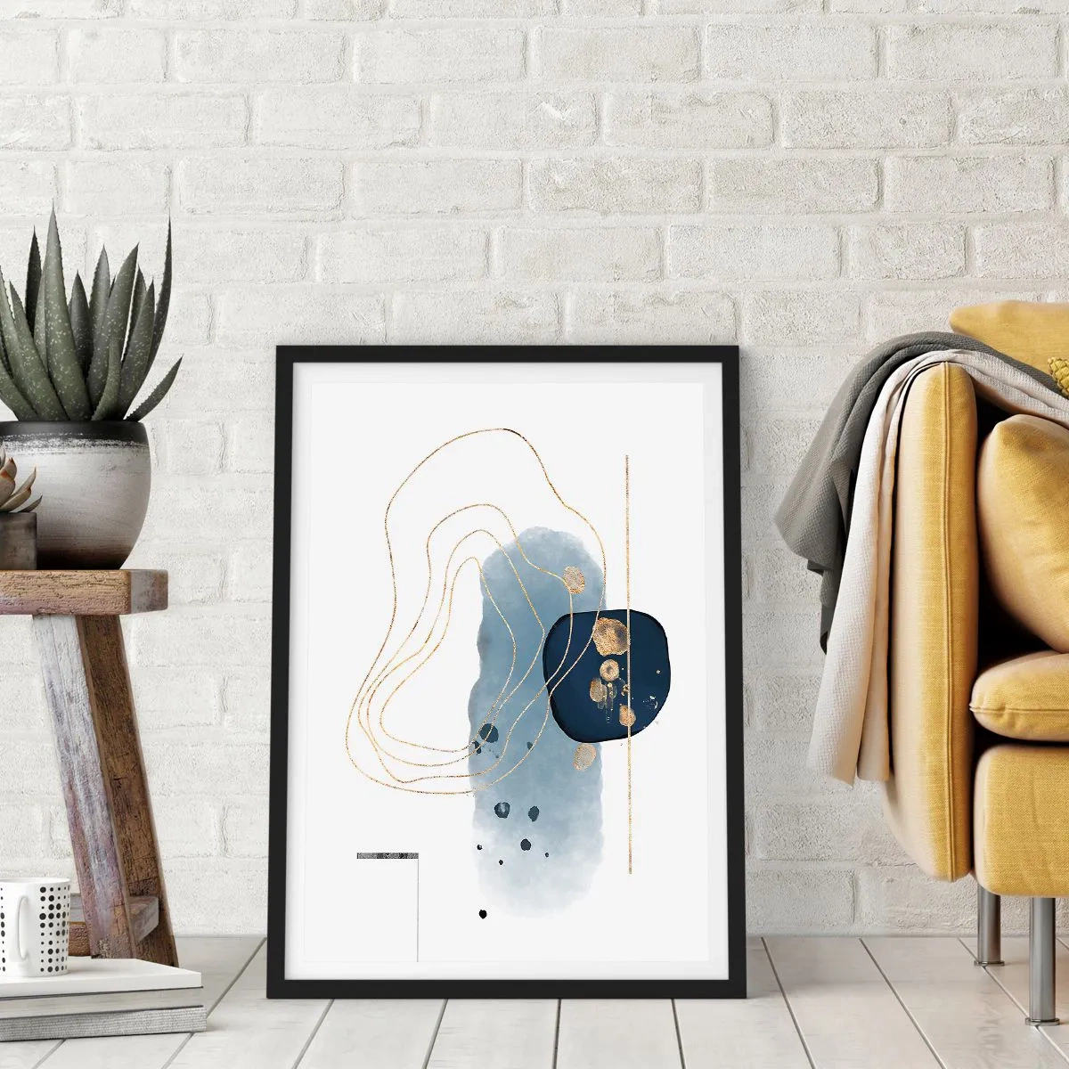 Affiche dans un cadre noir - Poster - Une composition abstraite moderne dans des tons de bleu et d'or. - 50x70cm - Fantaisie bleu et or - Décoration murale moderne pour le salon et la chambre ARTTOR