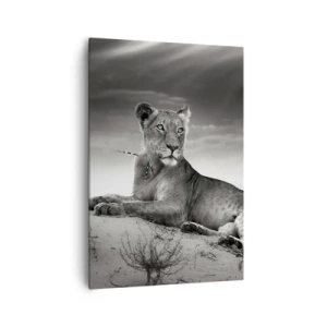 Impression sur toile - Image sur toile - Portrait noir et blanc d'une lionne dans la savane - 70x100cm - La reine du désert reste - Décoration murale moderne pour le salon et la chambre ARTTOR