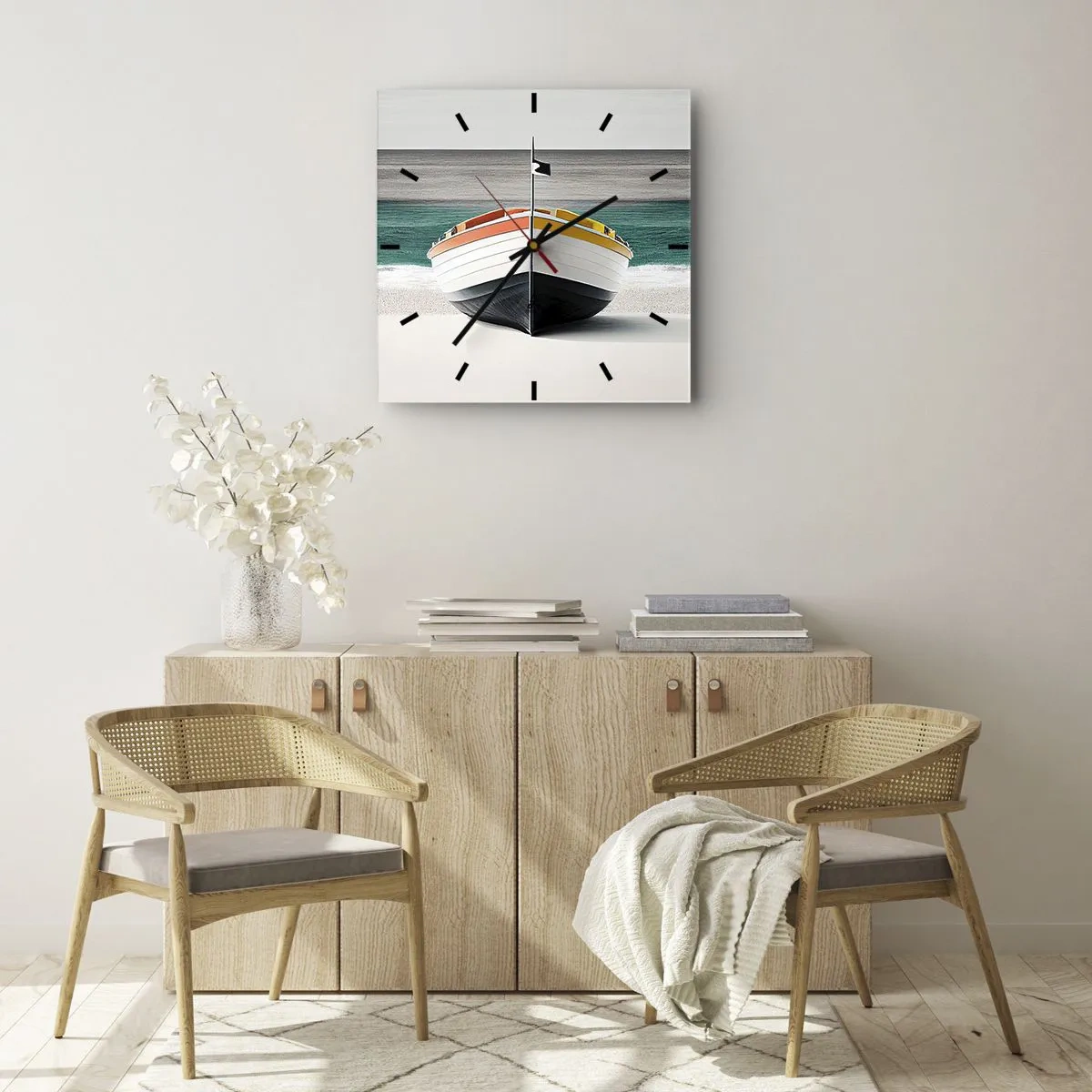 Horloge murale - Pendule murale - Un bateau sur la plage avec une mer turquoise en arrière-plan - 30x30cm - A sa place - Décoration murale moderne pour le salon et la chambre ARTTOR