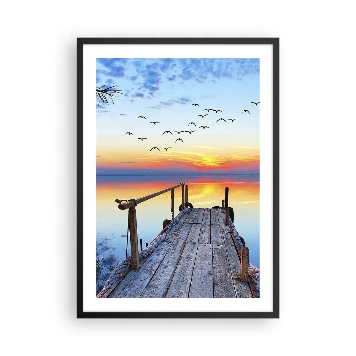 Affiche dans un cadre noir - Poster - Jetée au bord du lac au coucher du soleil - 50x70cm - Il est temps de rentrer... - Décoration murale moderne pour le salon et la chambre ARTTOR