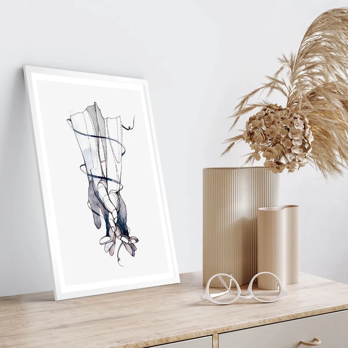 Affiche dans un cadre blanc - Poster - Étude du touché - 61x91 cm