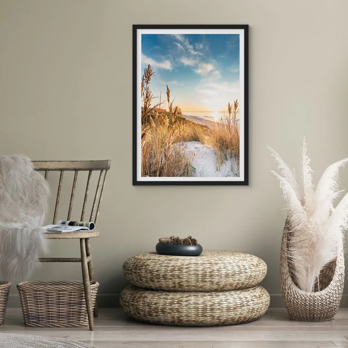 Affiche dans un cadre noir - Poster - Paysage de plage ensoleillée avec des herbes sur les dunes - 50x70cm - Plage du nord - Décoration murale moderne pour le salon et la chambre ARTTOR