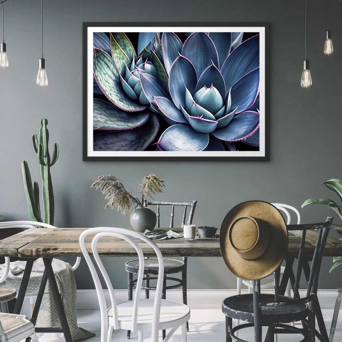 Affiche dans un cadre noir - Poster - Agave dans des tons de bleu et de vert avec des accents roses - 70x50cm - Force vital - Décoration murale moderne pour le salon et la chambre ARTTOR