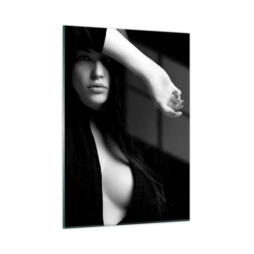 Impression sur verre - Image sur verre - Une femme en noir dans une pose sensuelle sur un fond sombre - 50x70cm - École de séduction - Décoration murale moderne pour le salon et la chambre ARTTOR