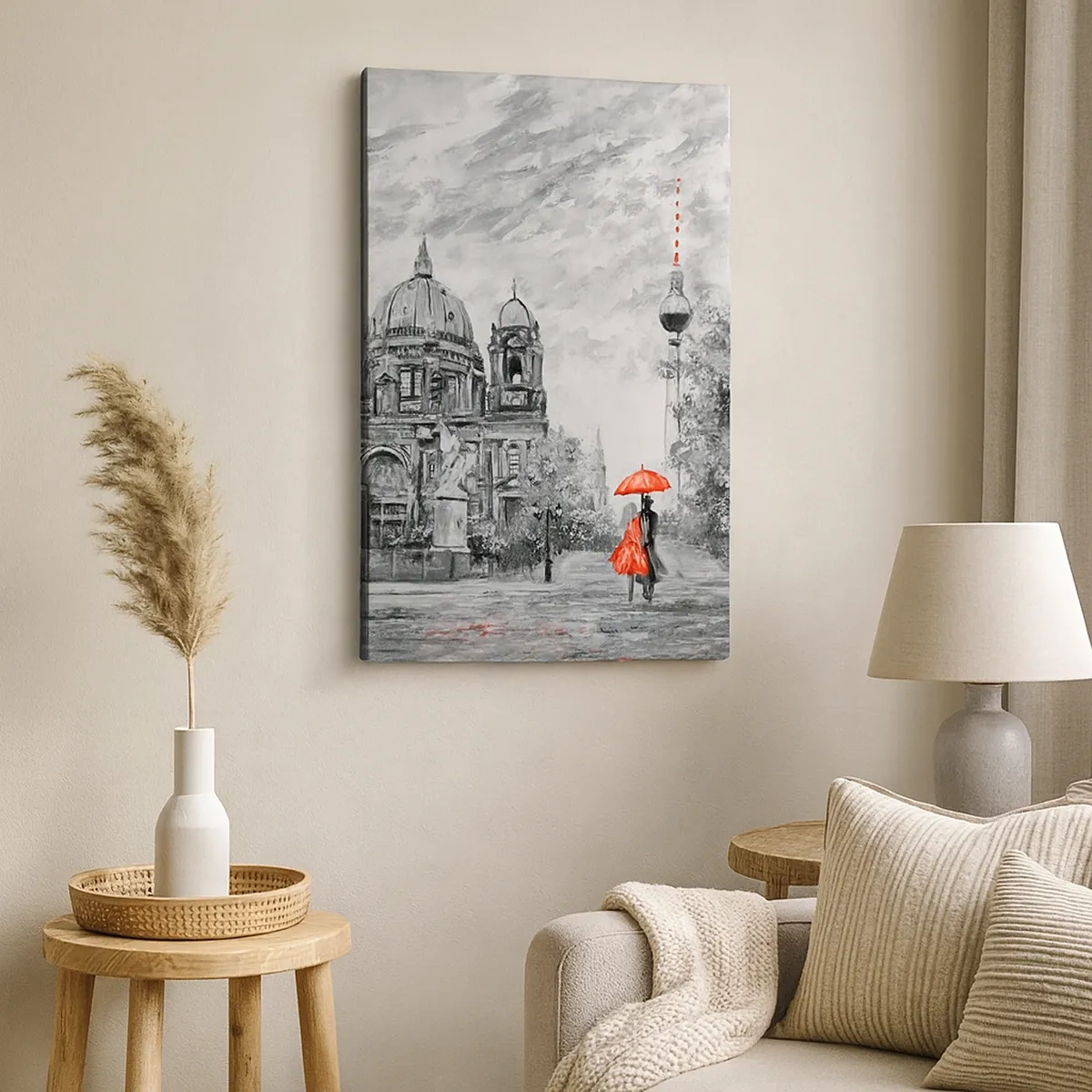 Impression sur toile - Image sur toile - Scène en noir et blanc avec Berlin, un parapluie rouge et un arbre - 50x70cm - Rencontre berlinoise - Décoration murale moderne pour le salon et la chambre ARTTOR