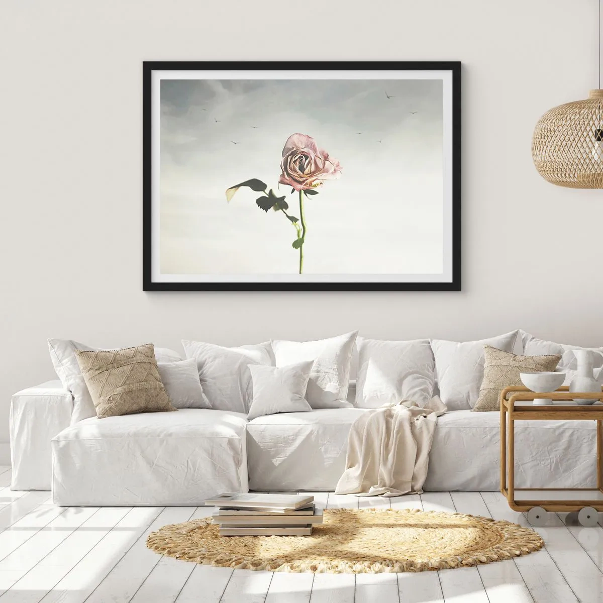 Affiche dans un cadre noir - Poster - Une rose délicate contre un ciel lumineux avec des oiseaux en vol - 100x70cm - Bonjour de printemps - Décoration murale moderne pour le salon et la chambre ARTTOR